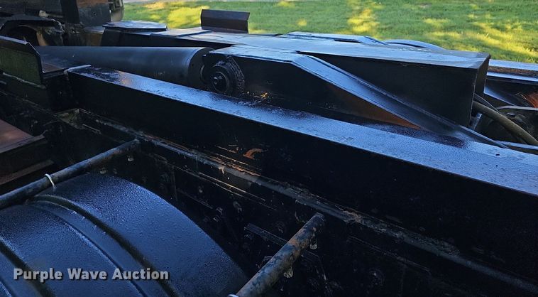 image for item DN8649 1998 Freightliner  hook lift truck