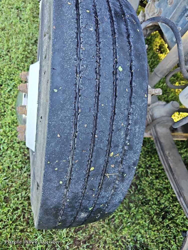 image for item DN8649 1998 Freightliner  hook lift truck