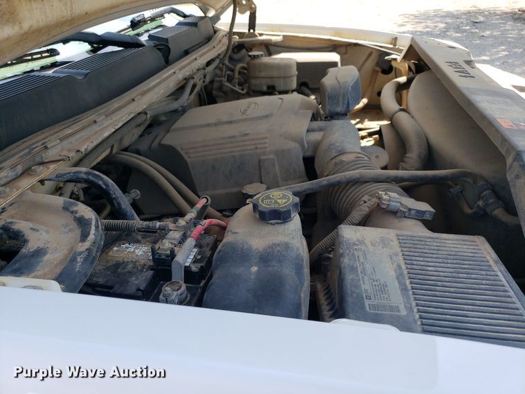 image for item DO2928 2013  Chevrolet Silverado 2500HD  Ext. Cab pickup truck