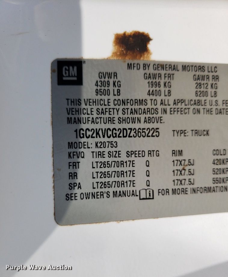 image for item DO2928 2013  Chevrolet Silverado 2500HD  Ext. Cab pickup truck