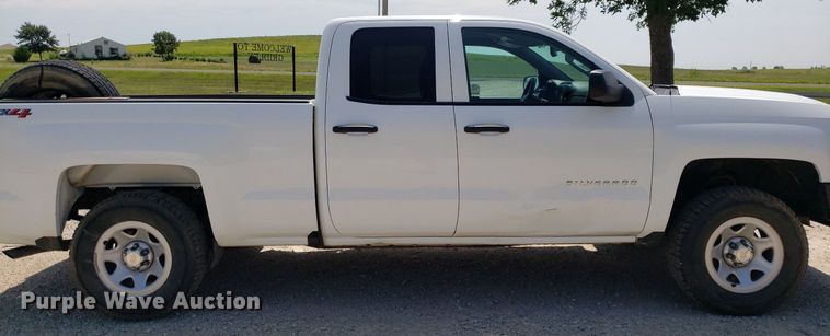 image for item DO2929 2019  Chevrolet Silverado 1500  Double Cab pickup truck