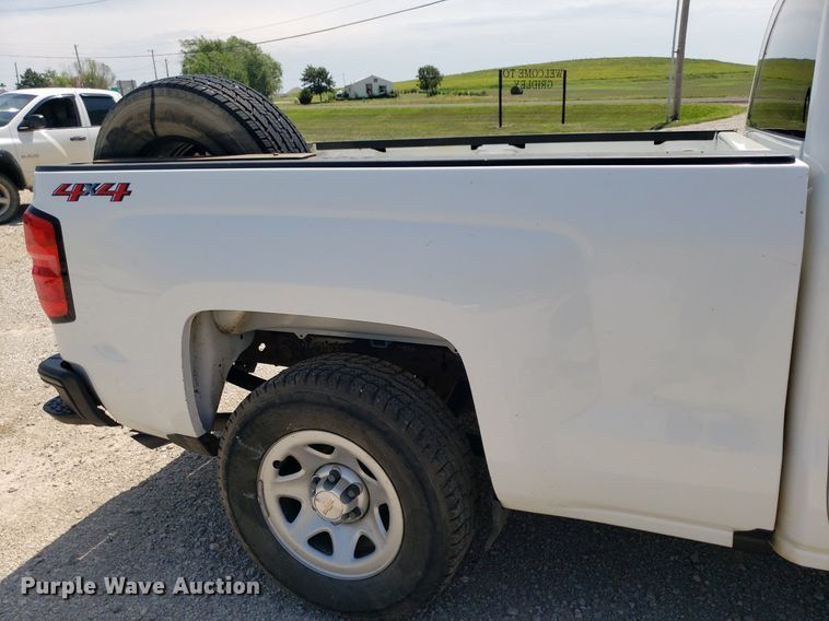 image for item DO2929 2019  Chevrolet Silverado 1500  Double Cab pickup truck