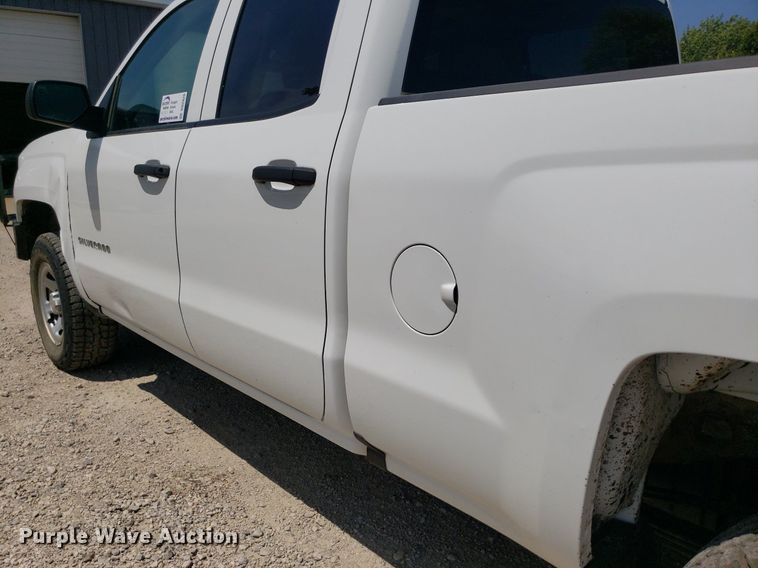 image for item DO2929 2019  Chevrolet Silverado 1500  Double Cab pickup truck