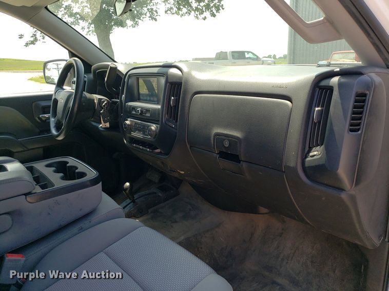 image for item DO2929 2019  Chevrolet Silverado 1500  Double Cab pickup truck