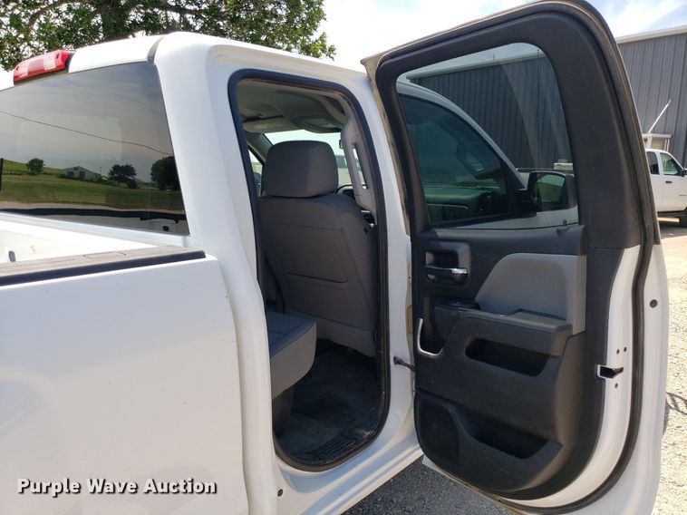 image for item DO2929 2019  Chevrolet Silverado 1500  Double Cab pickup truck