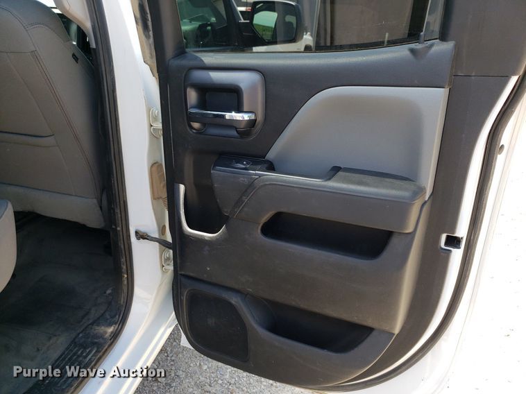 image for item DO2929 2019  Chevrolet Silverado 1500  Double Cab pickup truck