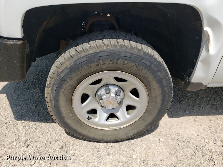 image for item DO2929 2019  Chevrolet Silverado 1500  Double Cab pickup truck