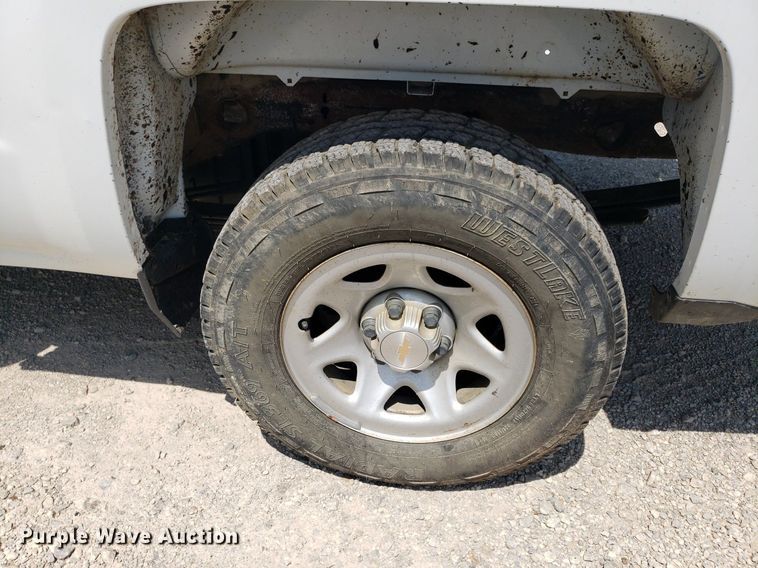 image for item DO2929 2019  Chevrolet Silverado 1500  Double Cab pickup truck