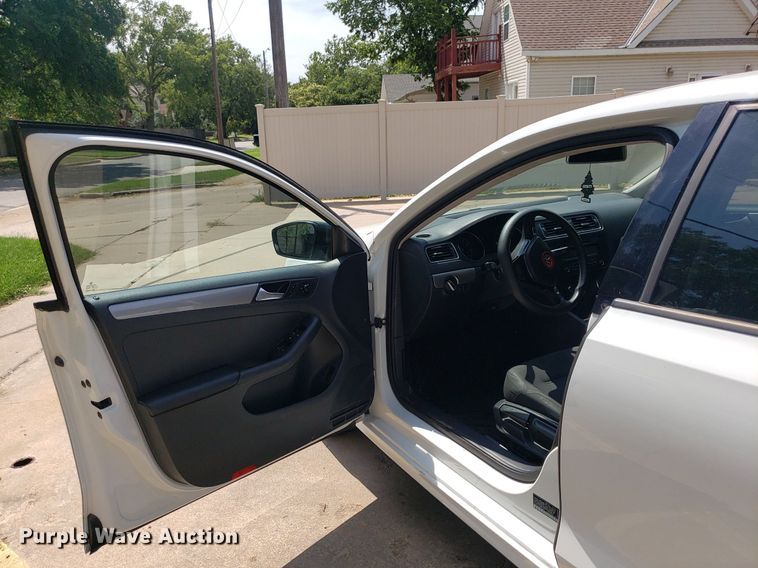 image for item DO2930 2015 Volkswagen Jetta