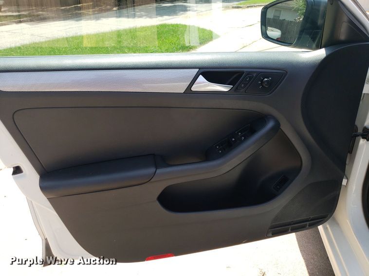 image for item DO2930 2015 Volkswagen Jetta