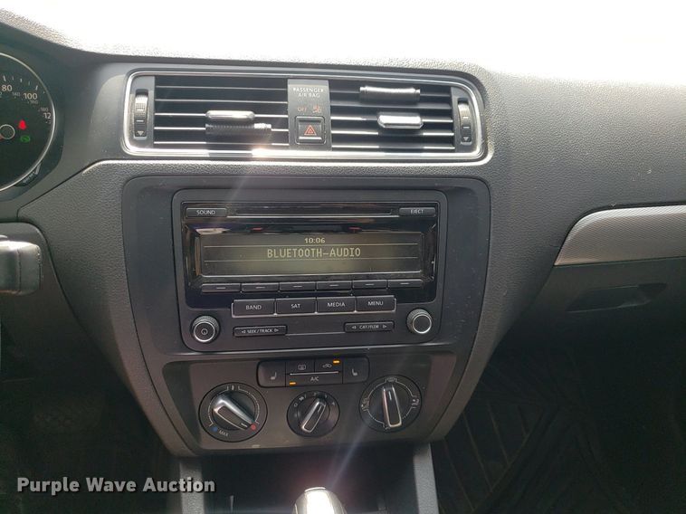 image for item DO2930 2015 Volkswagen Jetta