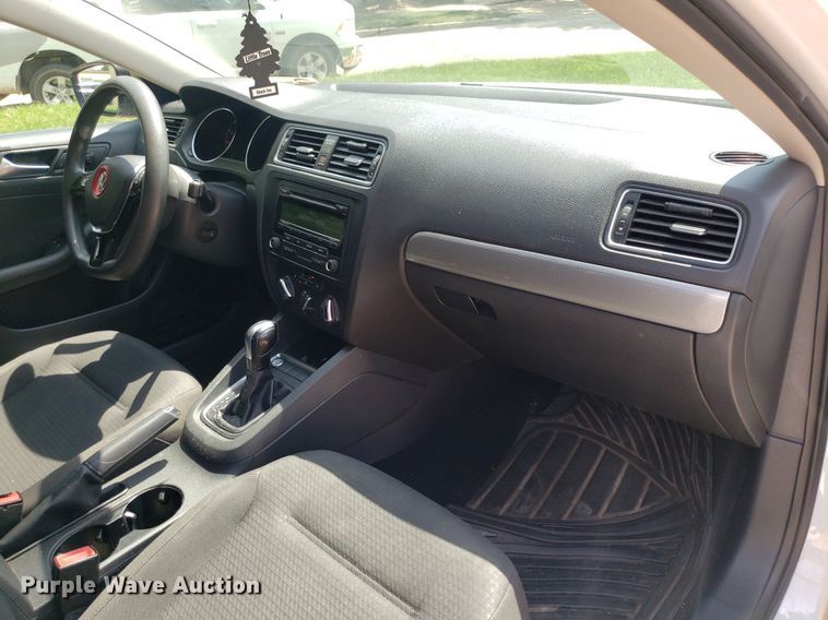 image for item DO2930 2015 Volkswagen Jetta