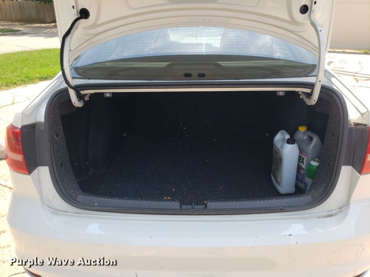 image for item DO2930 2015 Volkswagen Jetta