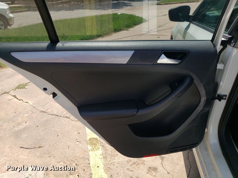 image for item DO2930 2015 Volkswagen Jetta