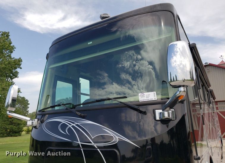 image for item DO2947 2009 Tiffin Motor Homes Allegra Bus  RV