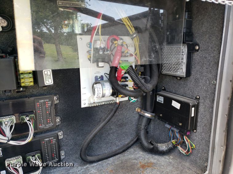 image for item DO2947 2009 Tiffin Motor Homes Allegra Bus  RV