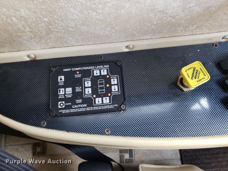 image for item DO2947 2009 Tiffin Motor Homes Allegra Bus  RV