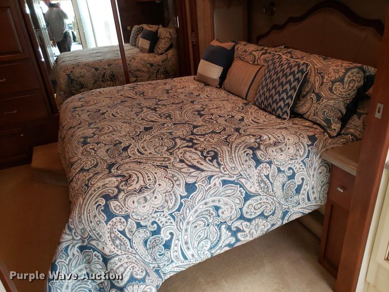 image for item DO2947 2009 Tiffin Motor Homes Allegra Bus  RV