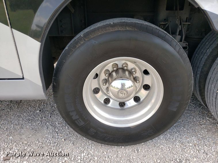 image for item DO2947 2009 Tiffin Motor Homes Allegra Bus  RV