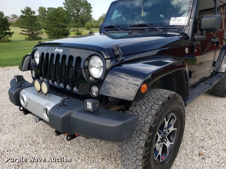 image for item DO2948 2014 Jeep Wrangler  SUV