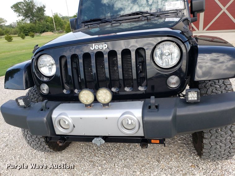 image for item DO2948 2014 Jeep Wrangler  SUV