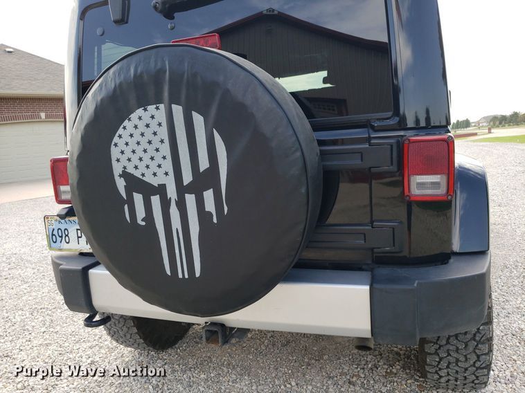 image for item DO2948 2014 Jeep Wrangler  SUV