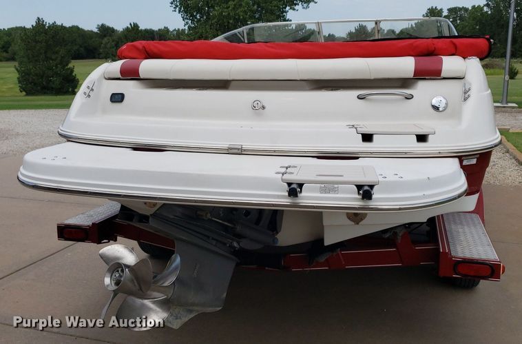 image for item DO2949 2002 Starcraft Stardeck 2410 Travis Edition  boat