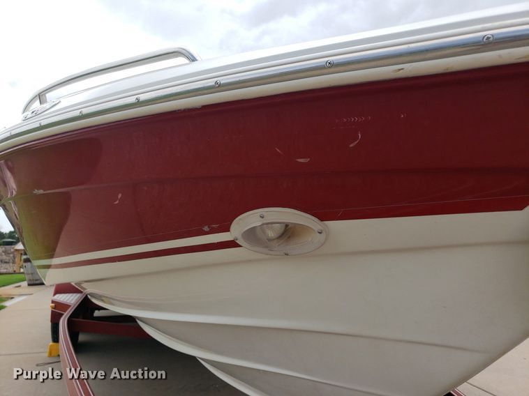 image for item DO2949 2002 Starcraft Stardeck 2410 Travis Edition  boat