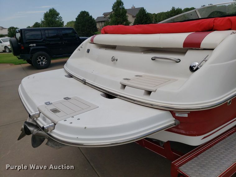 image for item DO2949 2002 Starcraft Stardeck 2410 Travis Edition  boat