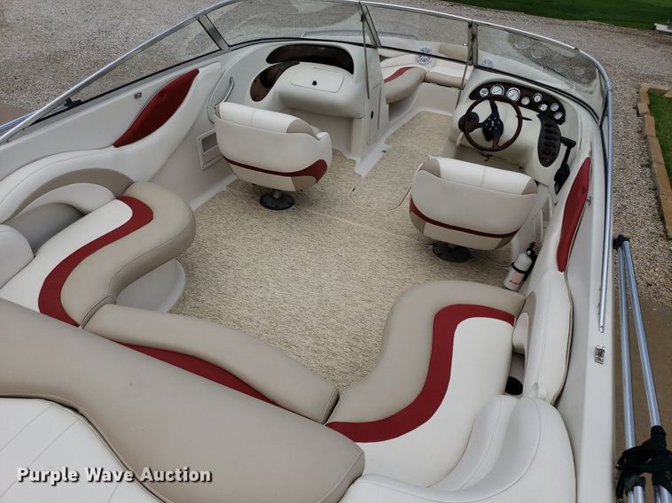 image for item DO2949 2002 Starcraft Stardeck 2410 Travis Edition  boat