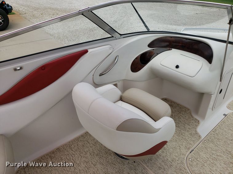 image for item DO2949 2002 Starcraft Stardeck 2410 Travis Edition  boat