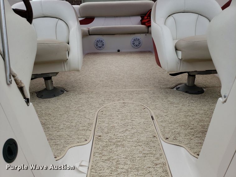 image for item DO2949 2002 Starcraft Stardeck 2410 Travis Edition  boat