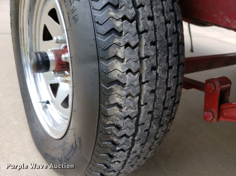 image for item DO2949 2002 Starcraft Stardeck 2410 Travis Edition  boat