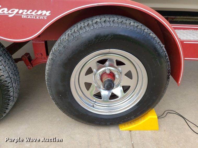 image for item DO2949 2002 Starcraft Stardeck 2410 Travis Edition  boat