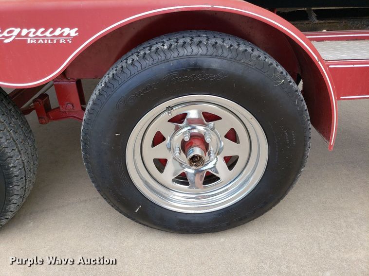 image for item DO2949 2002 Starcraft Stardeck 2410 Travis Edition  boat