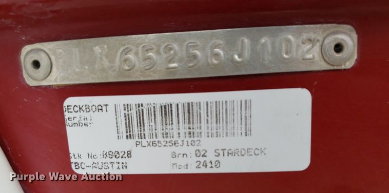 image for item DO2949 2002 Starcraft Stardeck 2410 Travis Edition  boat