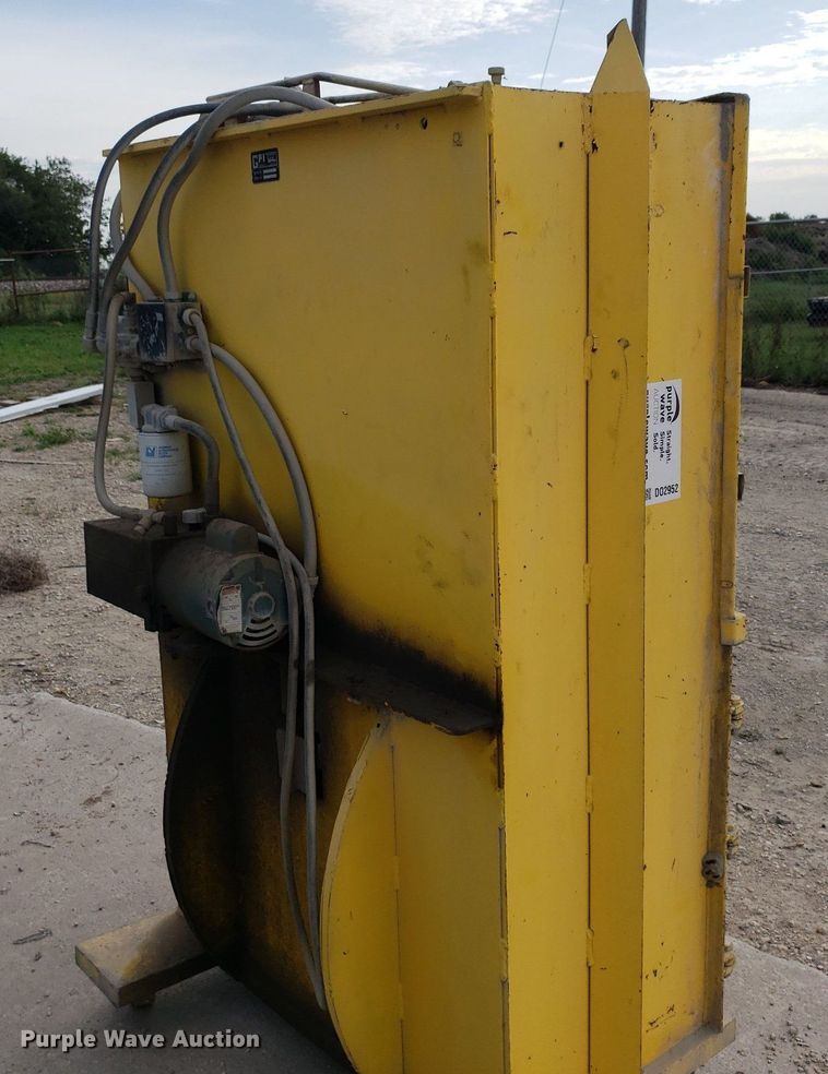 image for item DO2952 GPI Heco 2242  cardboard baler