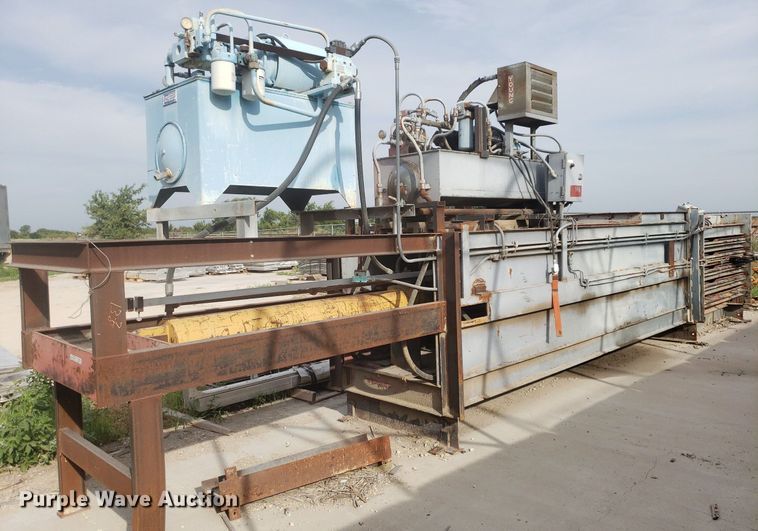 image for item DO2956 Continental Hydraulics PolyPac System Center  refuse compactor