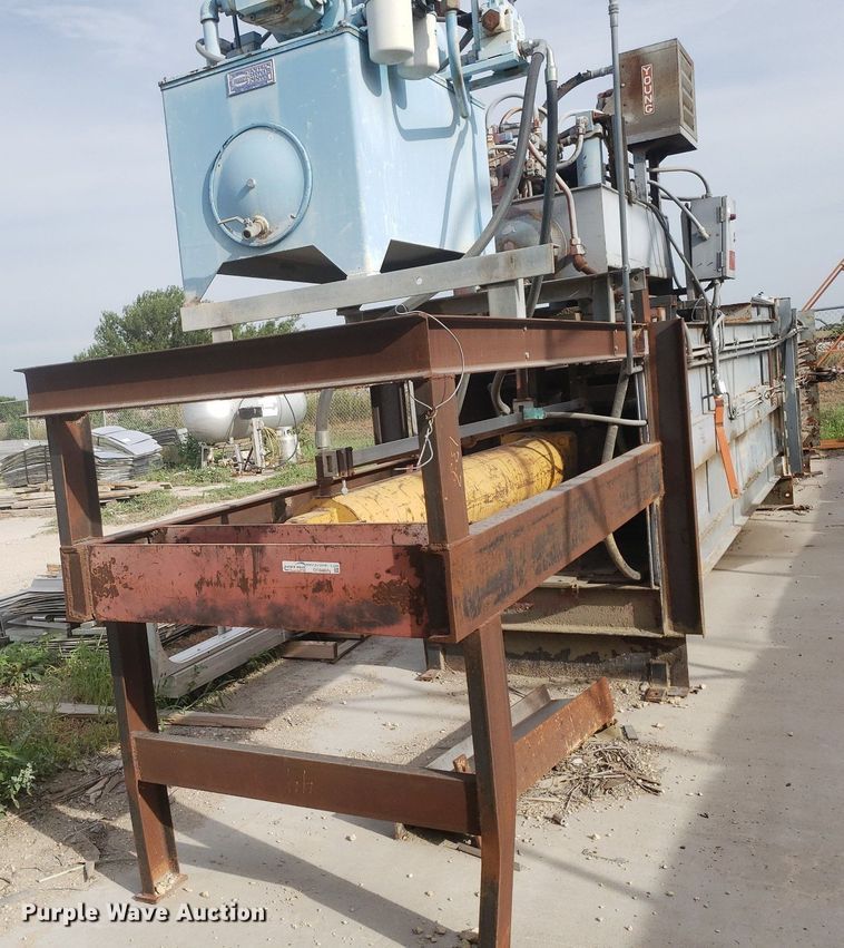 image for item DO2956 Continental Hydraulics PolyPac System Center  refuse compactor