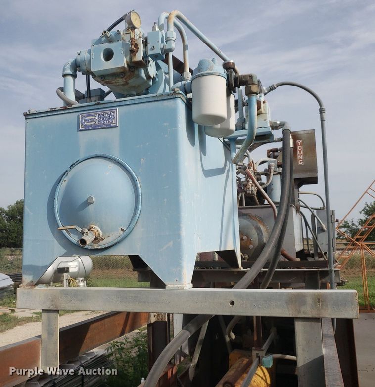 image for item DO2956 Continental Hydraulics PolyPac System Center  refuse compactor