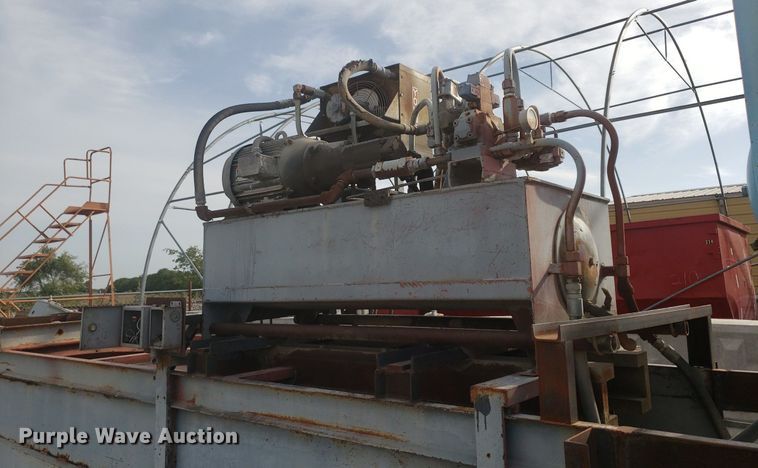 image for item DO2956 Continental Hydraulics PolyPac System Center  refuse compactor