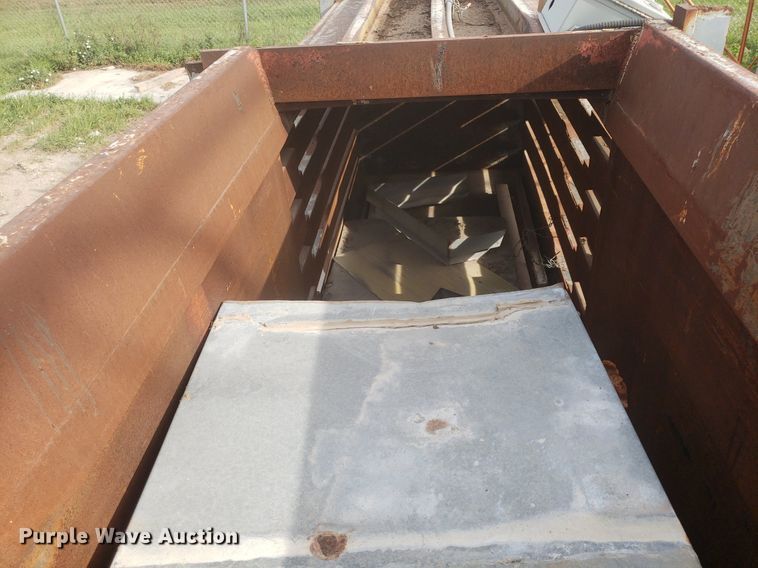 image for item DO2956 Continental Hydraulics PolyPac System Center  refuse compactor