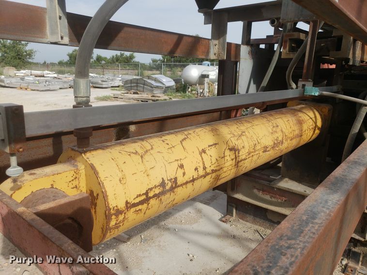 image for item DO2956 Continental Hydraulics PolyPac System Center  refuse compactor