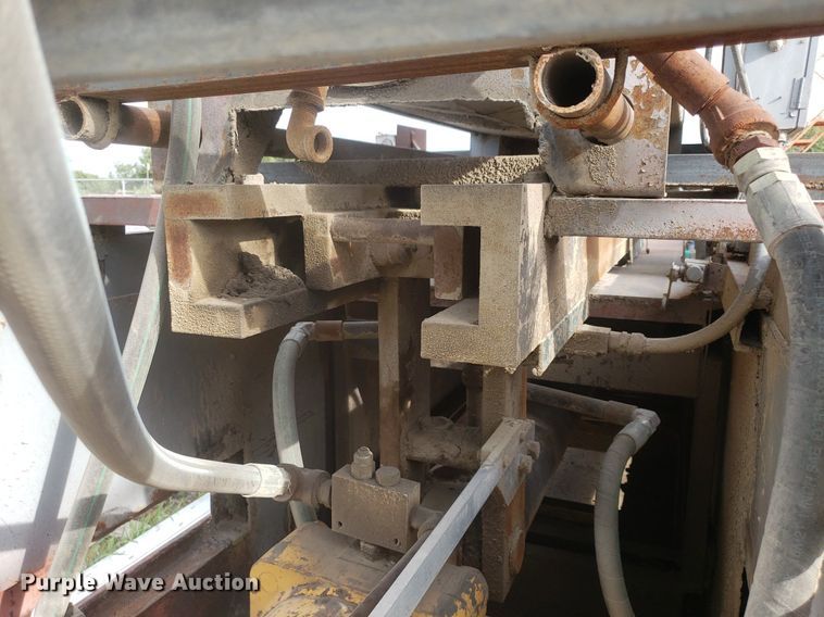 image for item DO2956 Continental Hydraulics PolyPac System Center  refuse compactor