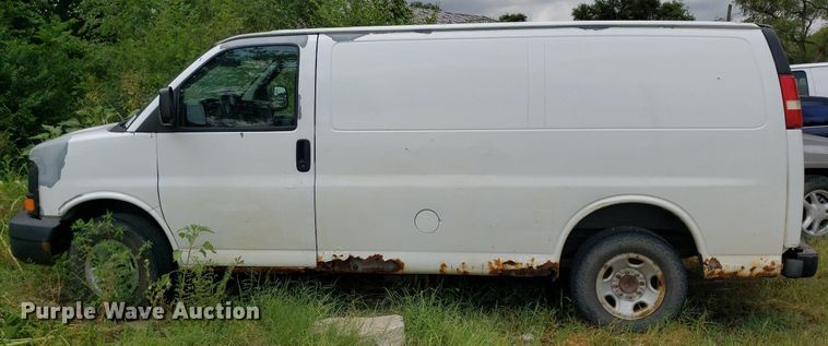 image for item DO3029 2007 Chevrolet Express 2500  van