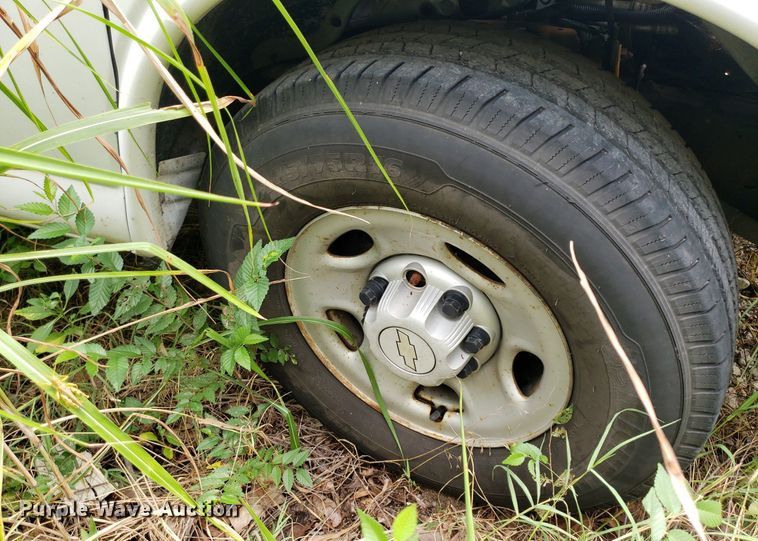 image for item DO3029 2007 Chevrolet Express 2500  van