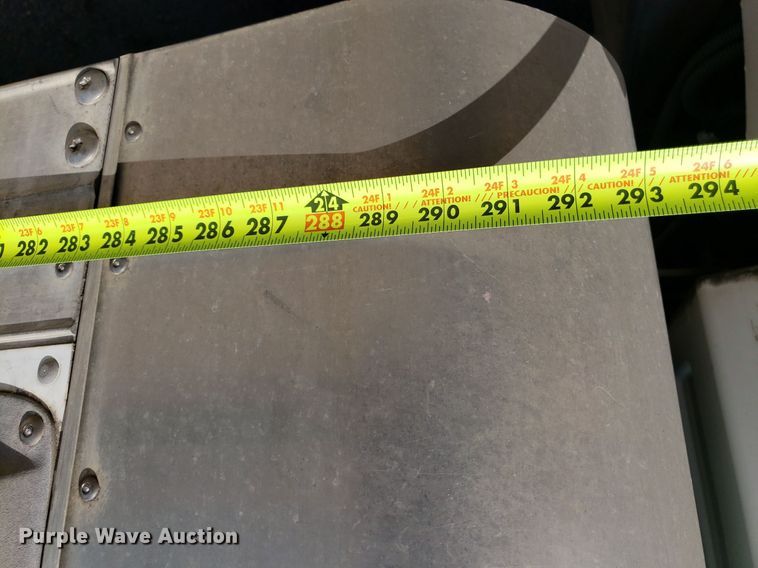 image for item DO3030 2006 Chevrolet C6500  box truck