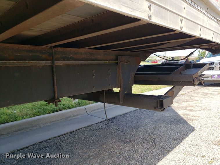 image for item DO3030 2006 Chevrolet C6500  box truck