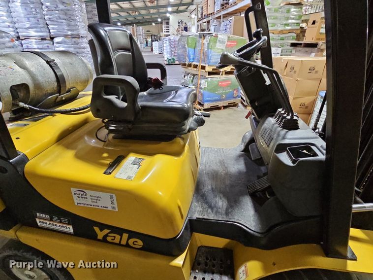 image for item DP2300 Yale GLP040MXNEAE084  forklift