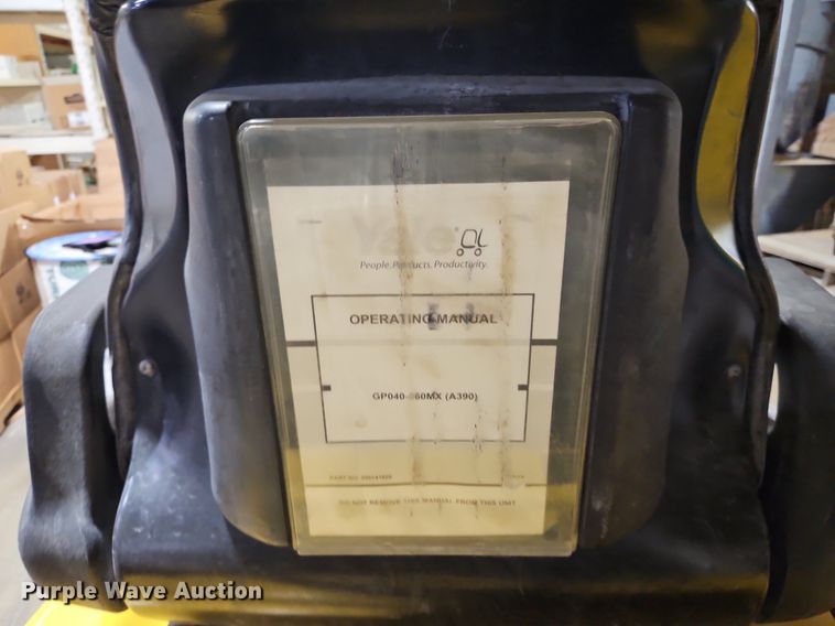 image for item DP2300 Yale GLP040MXNEAE084  forklift